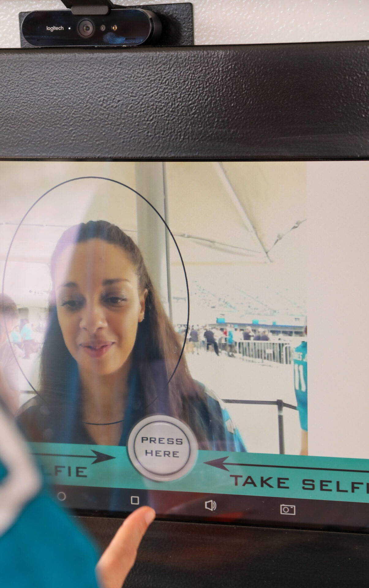 Guest using facial recognition to order at TendedBar