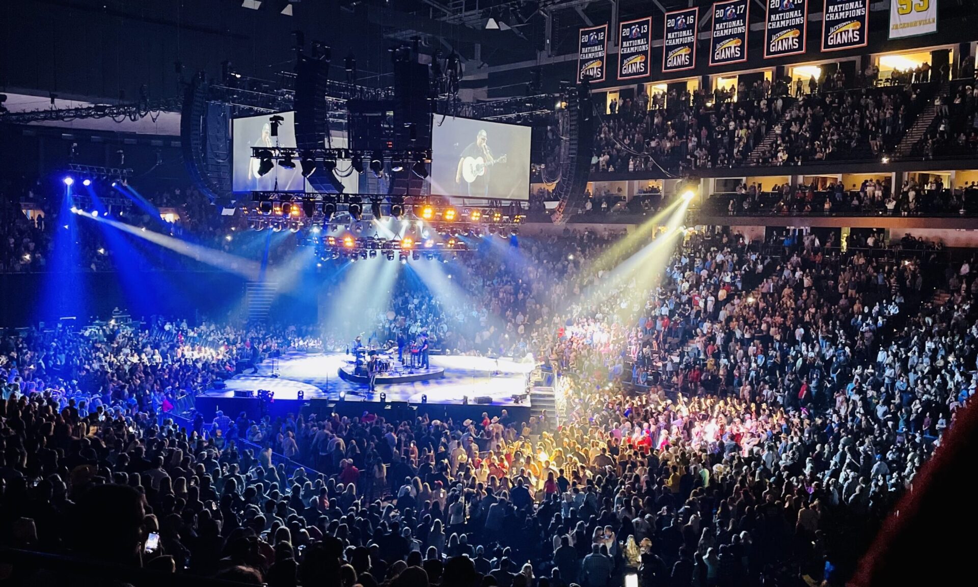 TendedBar serving a large crowd at a live concert